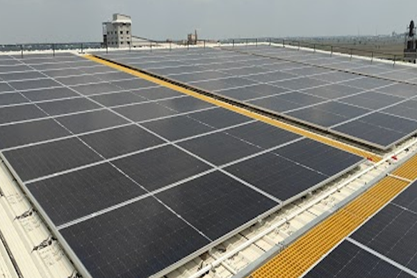 83 KW solar plant Gandhinagar